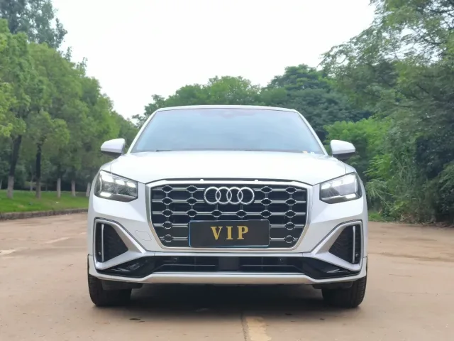 Audi Q2 Long version